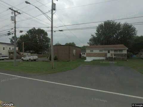 Hodson St, FORT ASHBY, WV 26719