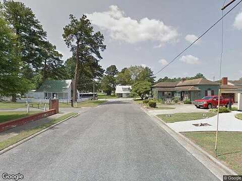 Johnson St, BENSON, NC 27504