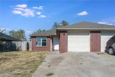 427 E Southern Trace ST, Rogers, AR 72758