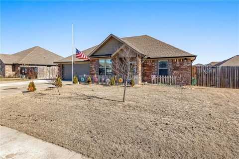 1631 Whirlaway LN, Prairie Grove, AR 72753