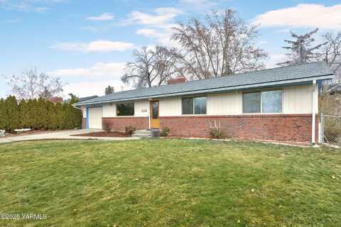 5505 Morningside Dr, Yakima, WA 98901