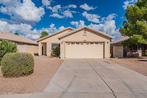 3555 S MOCCASIN Trail, Gilbert, AZ 85297