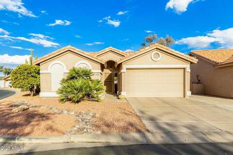 6601 S OAKMONT Drive, Chandler, AZ 85249