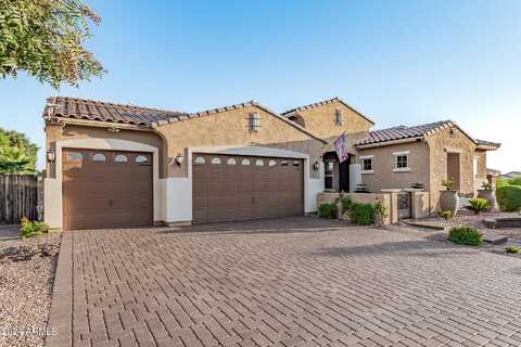 2827 E BELLERIVE Drive, Gilbert, AZ 85298