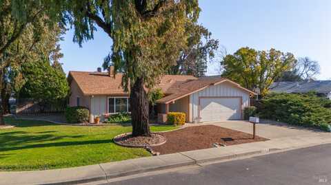 167 Providence Place, Vacaville, CA 95687