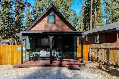 217 West Sherwood Boulevard, Big Bear City, CA 92314