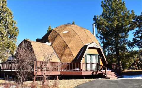 1295 Luna Road, Big Bear City, CA 92314