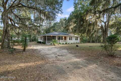 81 Seaside Road, Saint Helena Island, SC 29920