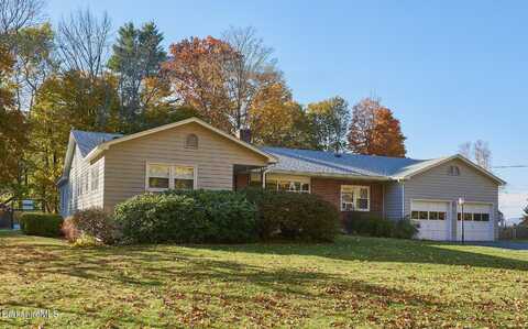 4 Highland Dr, Great Barrington, MA 01230