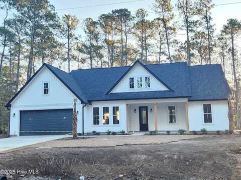 464 Boundary Loop Road NW, Calabash, NC 28467