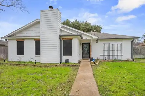 4744 Brompton Lane, Bryan, TX 77802