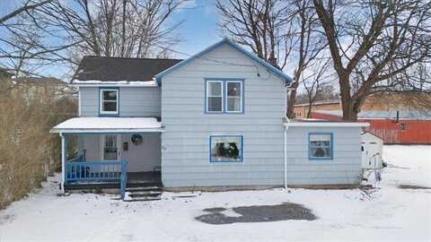 33 Jay St, Phelps, NY 14532