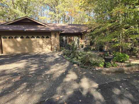 7 Burladero Trace, Hot Springs Village, AR 71909