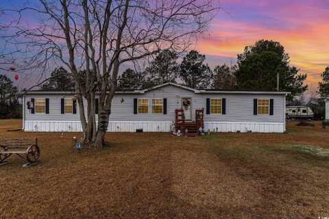 1417 Papas Bay Rd., Loris, SC 29569