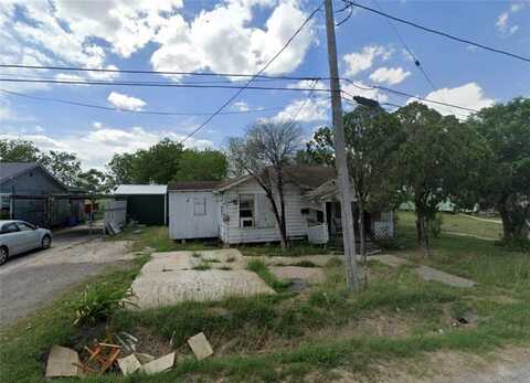 516 N Francis Street, Bishop, TX 78343