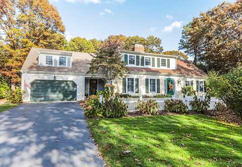 64 Cotuit Bay Drive, Cotuit, MA 02635