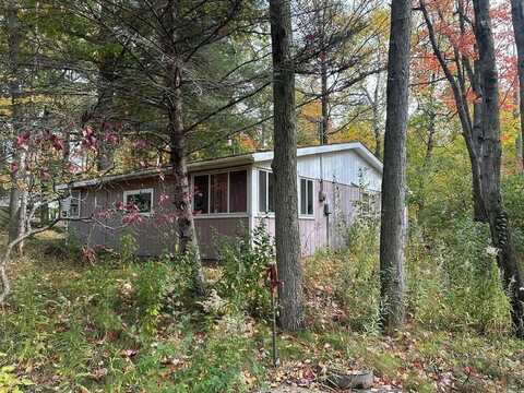 4994 GLENWOOD, Harrison, MI 48625