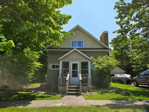 315 W State, Clare, MI 48617