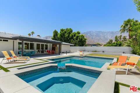 522 W Santa Catalina Rd, Palm Springs, CA 92262