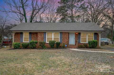 4201 Westridge Drive, Charlotte, NC 28208