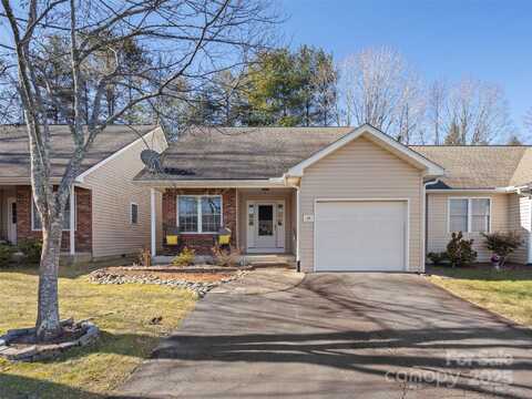 48 S Woodridge View Court, Hendersonville, NC 28791