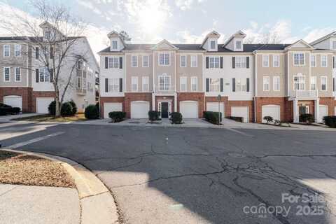 6864 Park Place Drive, Charlotte, NC 28262