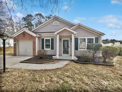 8035 Bristle Lane, Charlotte, NC 28214