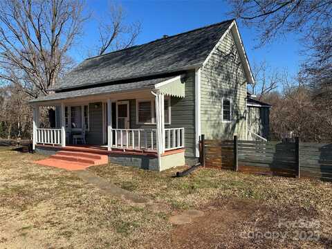 192 Spencer Street, Ellenboro, NC 28040