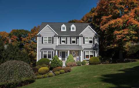 3 Ginos Way, Ridgefield, CT 06877