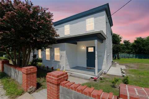 321 St Matthew Street, Petersburg, VA 23803