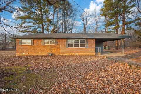 120 Carl McGill Road, Pinson, TN 38366