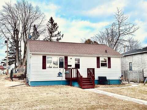 1110 Division St, Algoma, WI 54201