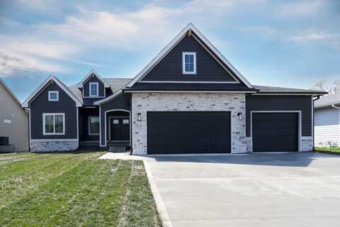 2909 Crest View Circle, Norwalk, IA 50211