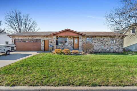 310 NE 2ND, Worthington, IA 52078