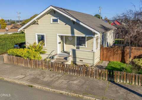 128 S McPherson Street, Fort Bragg, CA 95437