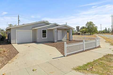 2255 Rose Avenue S, Fresno, CA 93706