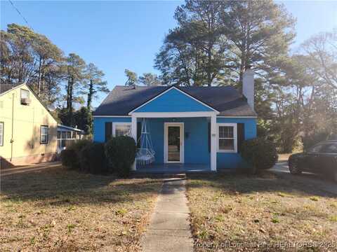 229 Pinecrest Drive, Fayetteville, NC 28305