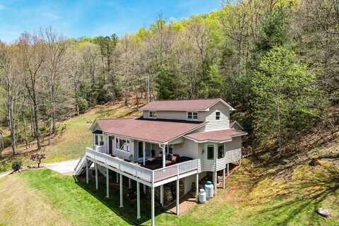 888 West Old Murphy Road, Franklin, NC 28734