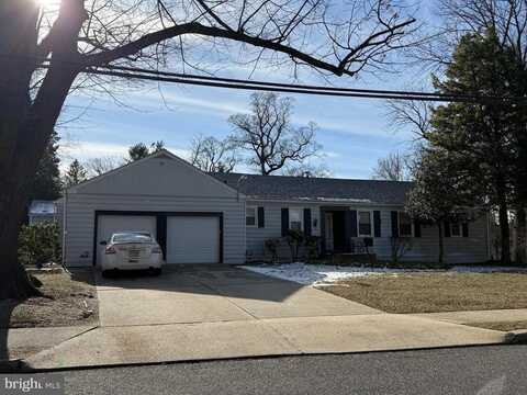 87 N WOODLAND AVENUE, WOODBURY, NJ 08096