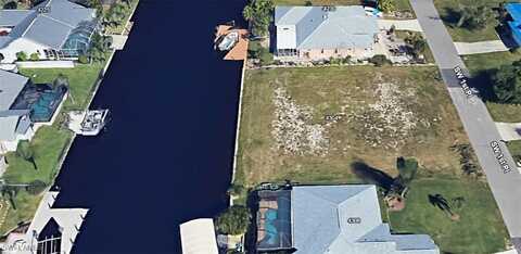 4304 SW 1st Place, Cape Coral, FL 33914