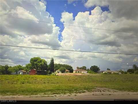 4218 23rd Street SW, Lehigh Acres, FL 33976