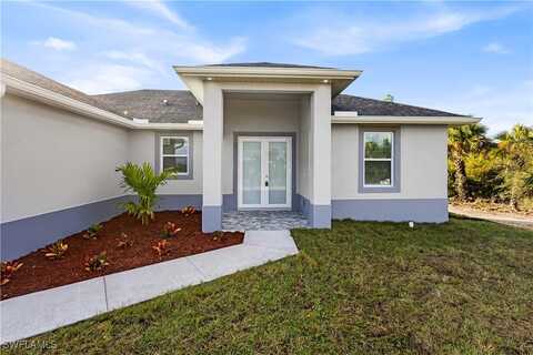 2719 43rd Street W, Lehigh Acres, FL 33971