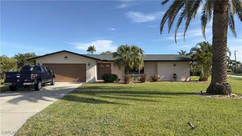 2543 SE 22nd Avenue, Cape Coral, FL 33904