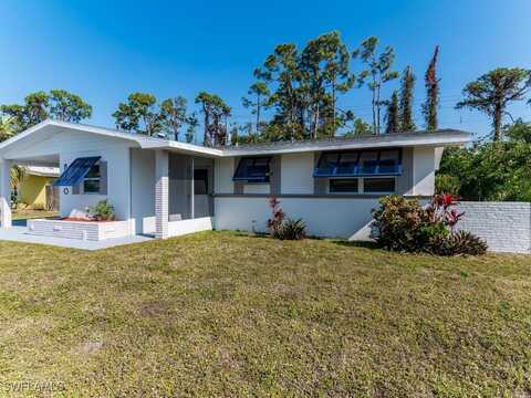 8730 Fordham Street, Fort Myers, FL 33907