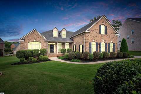 10 Kinlaw Court, Simpsonville, SC 29681