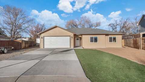 277 W Hanover Circle, Grand Junction, CO 81503