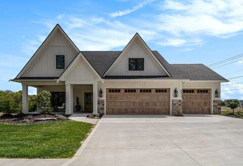 8422 Ravinewood Drive, Jenison, MI 49428