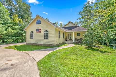 2273 Woodland Trail Trail, Hillsdale, MI 49242