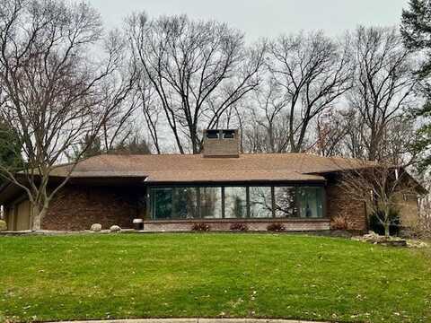 4150 Squire Heath Road, Portage, MI 49024