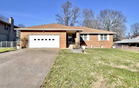 2319 E Raynell Street, Springfield, MO 65804